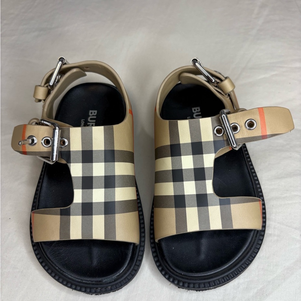 Burberry Toddler Sandals 7.5